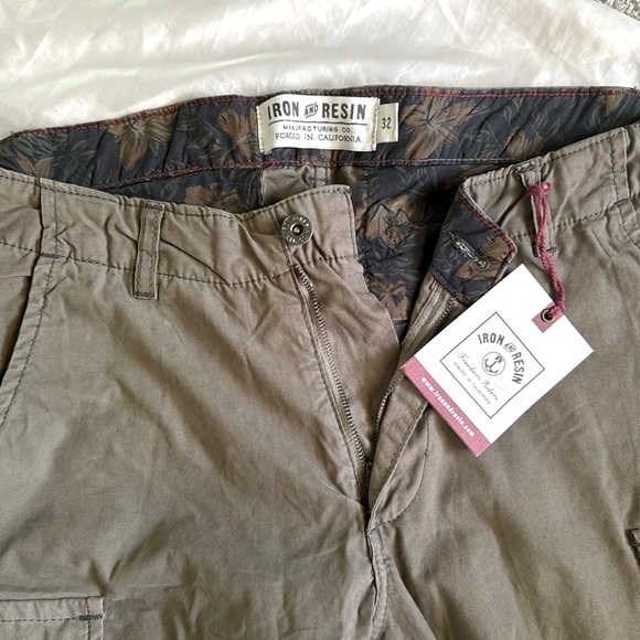 NWT Iron and Resin Alex Cargo Pant - Picture 3 of 4
